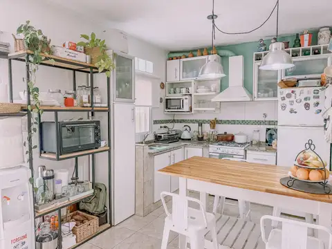 Depto Tipo Casa en Venta en Temperley, USD 134.999