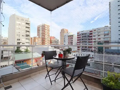 Jorge Newbery  al 2400