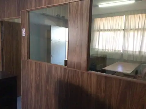 Oficina en Venta con 1 cochera