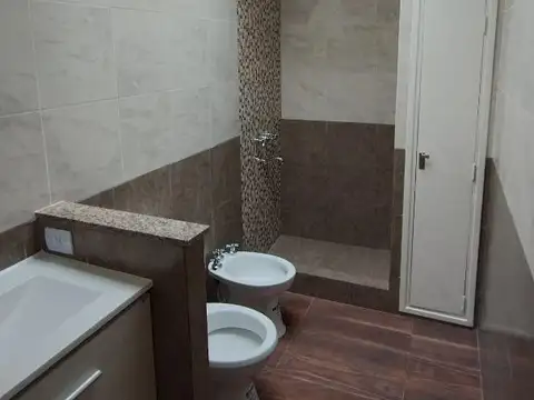 Depto Tipo Casa en Venta en Moron Norte, USD 120.000