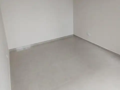 Depto Tipo Casa en Venta al Este