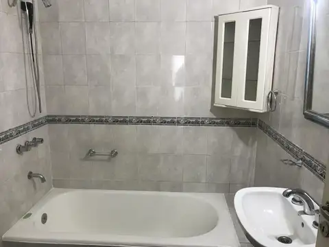 Departamento en Venta en Caballito Sur, USD 160.000