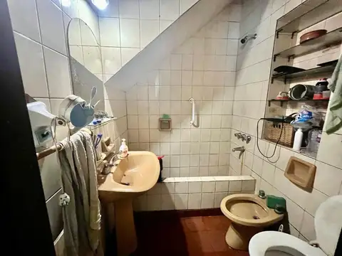 Depto Tipo Casa 4 ambientes con 3 baños