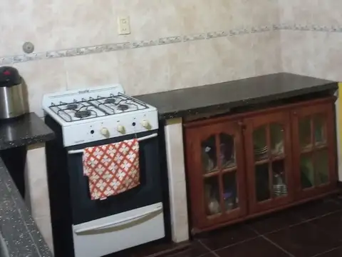 VENTA CASA B° PARQUES NACIONALES - 3 HABITACIONES