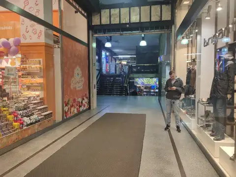 LOCALES - EN GALERIA - MICROCENTRO (COMERCIAL), CAPITAL FEDERAL