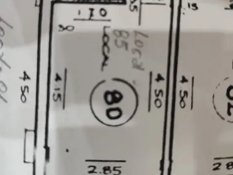 Florida 100, Piso E.P.