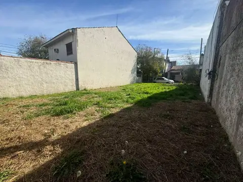 Terreno en Venta en Ciudad Jardin del Palomar, USD 120.000