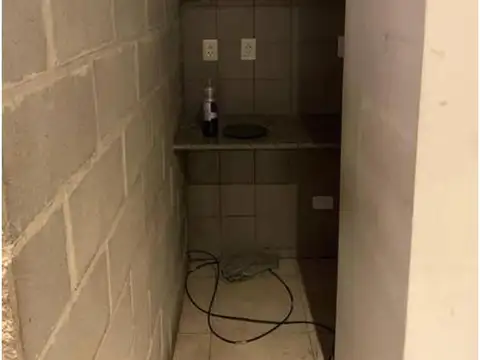 Local en Venta en Botanico, USD 360.000