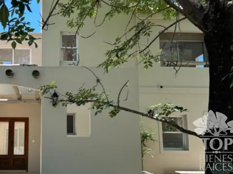 Casa-Venta-Apto Crédito-Barrio Saint Matthew´s Village-Pilar-Oportunidad!!