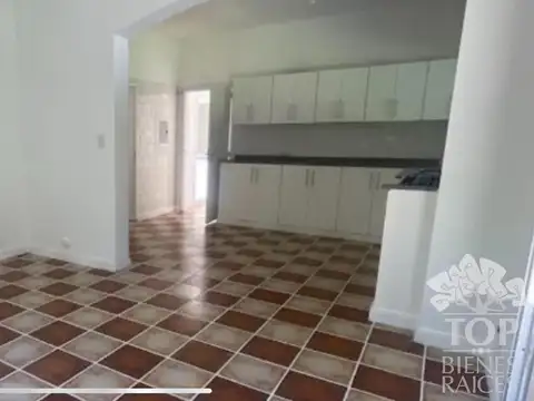 Casa-Venta-Apto Crédito-Barrio Saint Matthew´s-Pilar