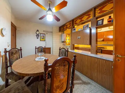 Departamento 5 ambientes con 2 baños