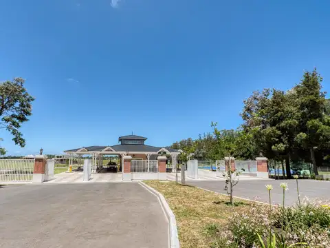 Av Jorge Newbery  al 3000