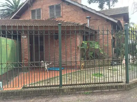 IMPORTANTE CHALET EN VENTA - CIUDAD JARDIN