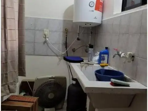Depto Tipo Casa 2 ambientes con 1 baño