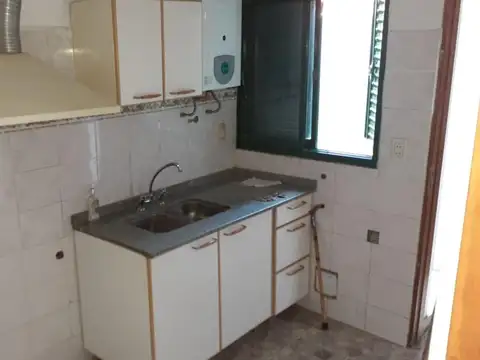 Departamento en Alquiler en Observatorio, $ 370.000