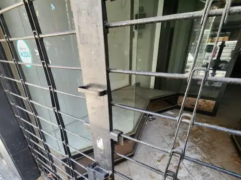 Local en Venta 40 años