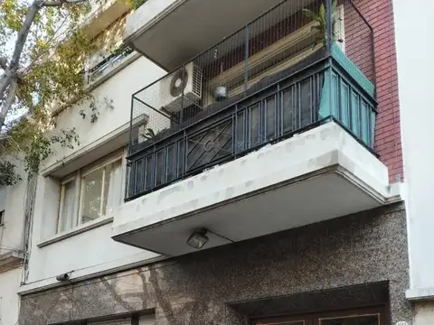 Alquiler en Villa Crespo un ambiente con patio
