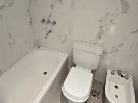 Departamento en Alquiler en Florida Mitre/Este, $ 950.000