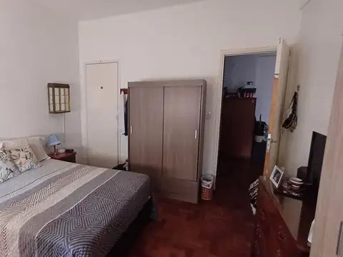 Depto Tipo Casa en Venta en Flores, USD 94.000