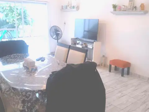 Crespo e/ Santa catalina y Abraham J. Luppi