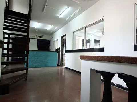 Oficina Monoambiente con 2 baños