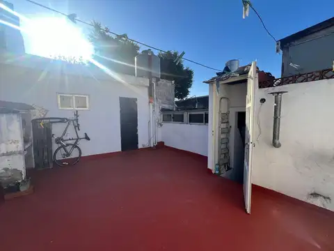 Depto Tipo Casa en Venta de 4 ambientes