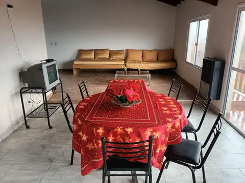 Depto Tipo Casa 7 ambientes con 3 baños