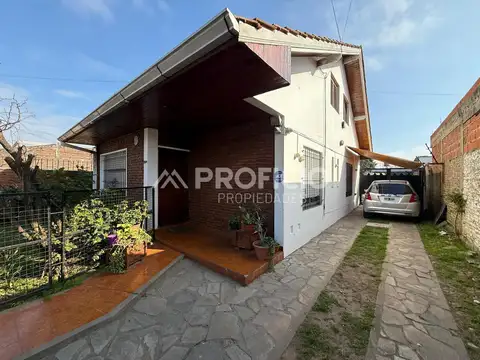 Casa en Venta en Berazategui, USD 120.000