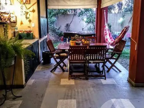 Casa en Venta en Monte Grande, USD 330.000