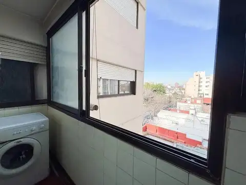 VENTA DEPTO 4 AMB + DEP. Y COCHERA - FLORESTA APTO CREDITO