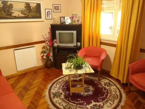 Depto Tipo Casa en Venta de 2 dormitorios