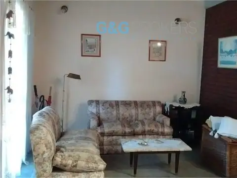 Casa 3 ambientes con 2 baños