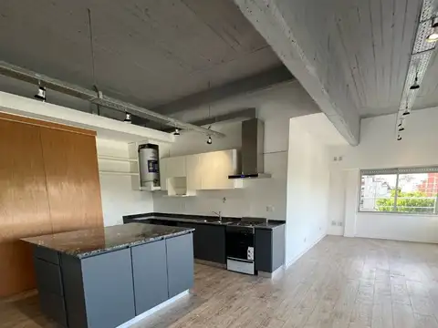 SEMIPISO A NUEVO - 100 M2 CUBIERTOS  DE CALIDAD - GRAN BALCON ATERRAZADO - DOBLE COCHERA CUBIERTA