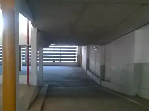 Cochera en venta - 15Mts2 - Quilmes