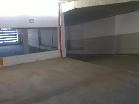 Avenida Hipólito Yrigoyen e/ Olavarría y 25 de Mayo