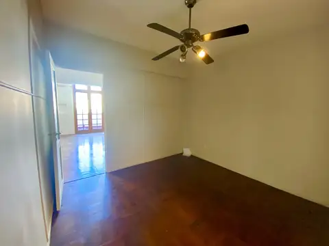 Oficina en Venta 50 años