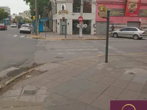 Local en Venta en Muñiz, USD 1.250.000