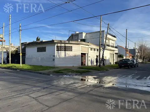 Venta Galpón sobre lote de 200mts en Wilde, IDEAL INVERSOR