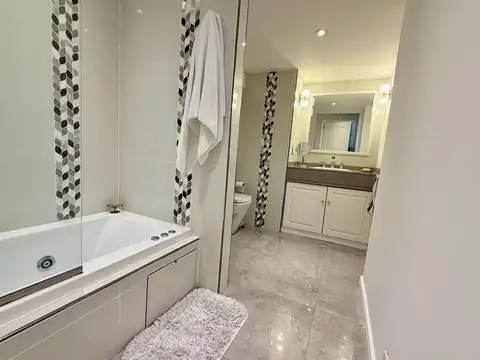 Departamento 10 ambientes con 3 baños