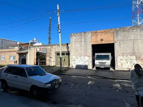 Local en Venta en Jose Leon Suarez, USD 275.000