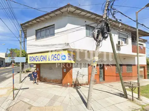 Local en Venta Via Púb.