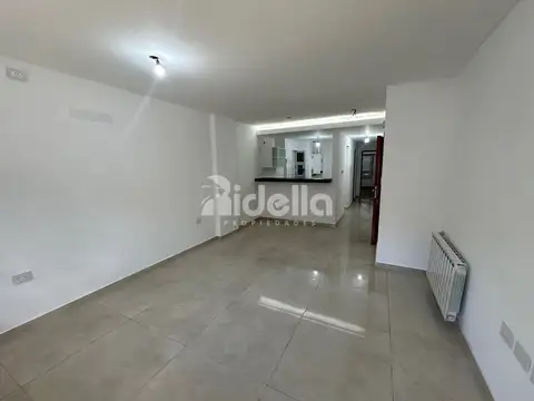 Calle 18 587 entre 43 y 44, La 100