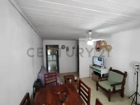 Tristan Suarez 300, Piso 0