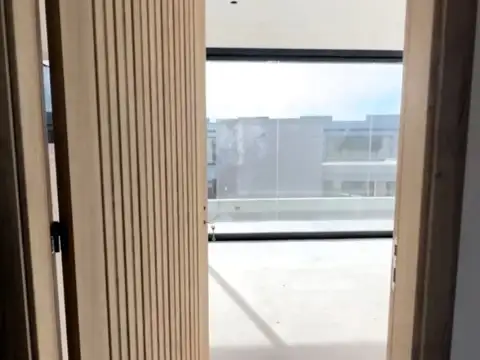 Oficina 2 ambientes con 1 baño