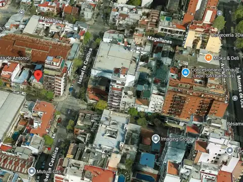 General Gregorio Aráoz de Lamadrid e/ Isabel la Católica y Gaspar M. de Jovellanos