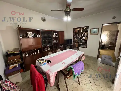 Depto Tipo Casa en Venta 40 años