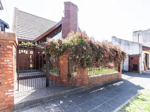 Indalecio Gómez 300