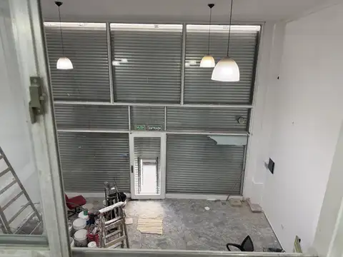 Local en Venta 40 años