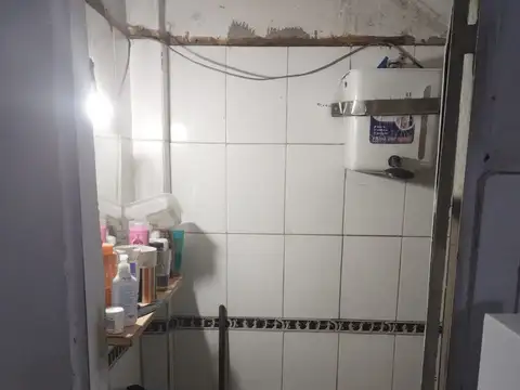 Local en Venta en Billinghurst, USD 49.000