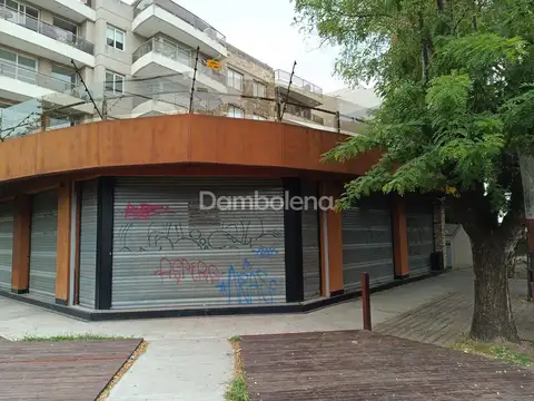 Local  en Alquiler en Moreno